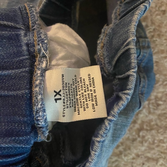 Plus size 1x American Bazi distressed skinny jeans with tie waist - Picture 4 of 4